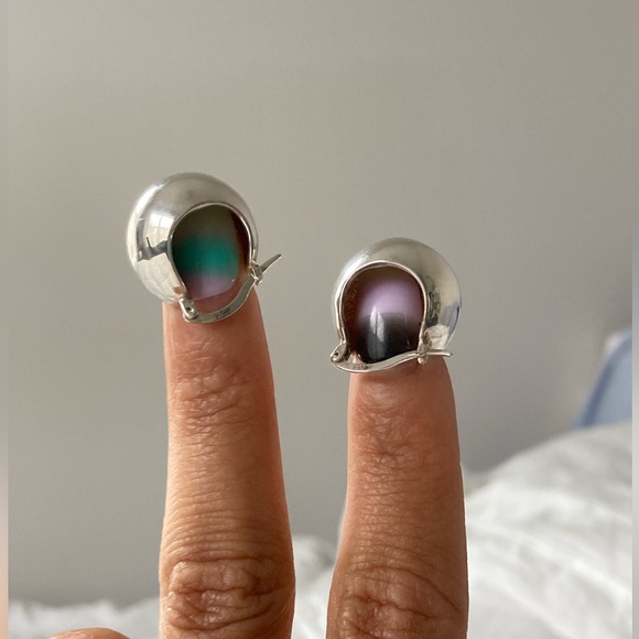 Sterling silver drop ball earring - Picture 5 of 5